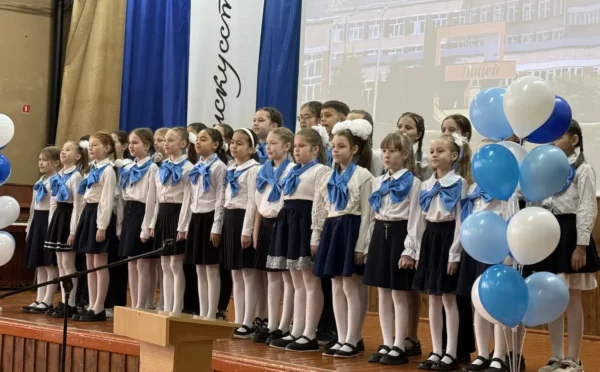 «Школа распахнула двери: День открытых дверей для будущих первоклассников».